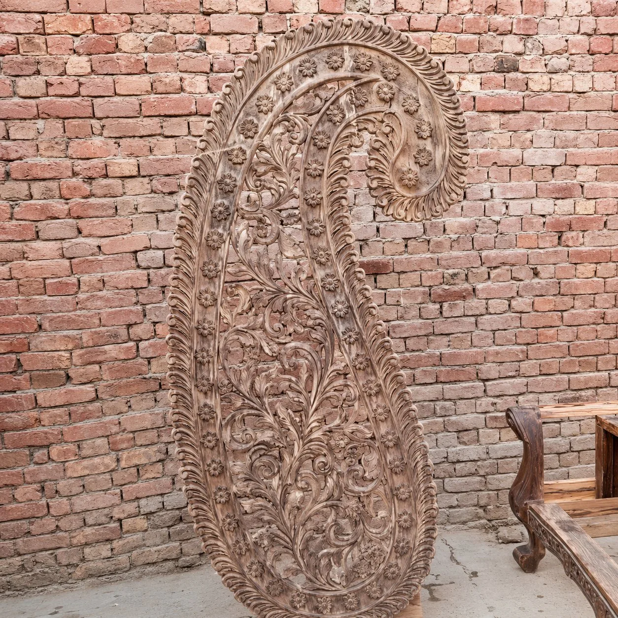 Hand-carved Sheesham wood paisley — ZS Banquet Supply craftsmanship